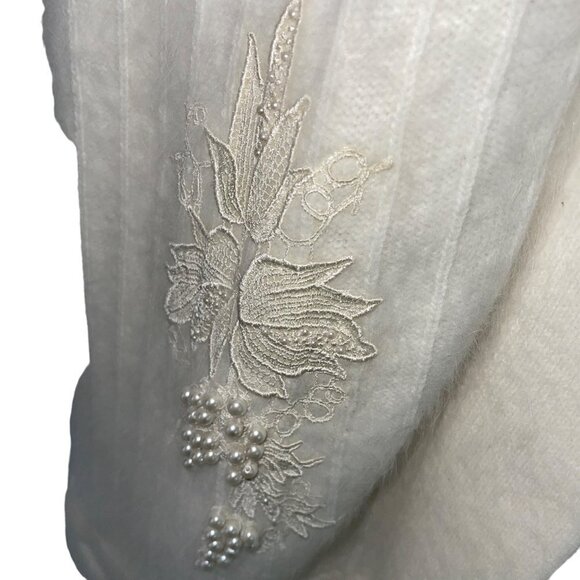 Venesha Vintage Womens Jacket Size L Cream Cardigan Pearl Applique Embellished - Picture 5 of 11